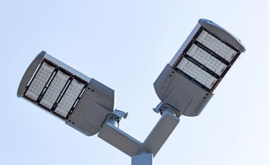 eclairage exterieur led solaire parking